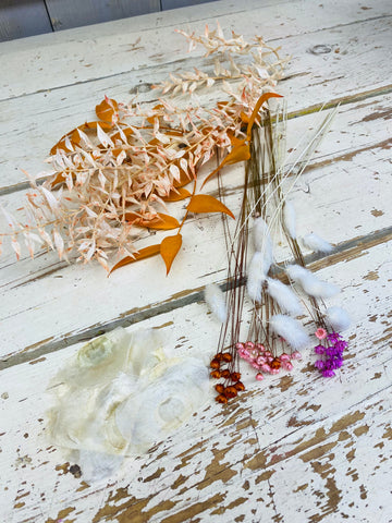 Klein pakket van droogbloemen, High tea DIY