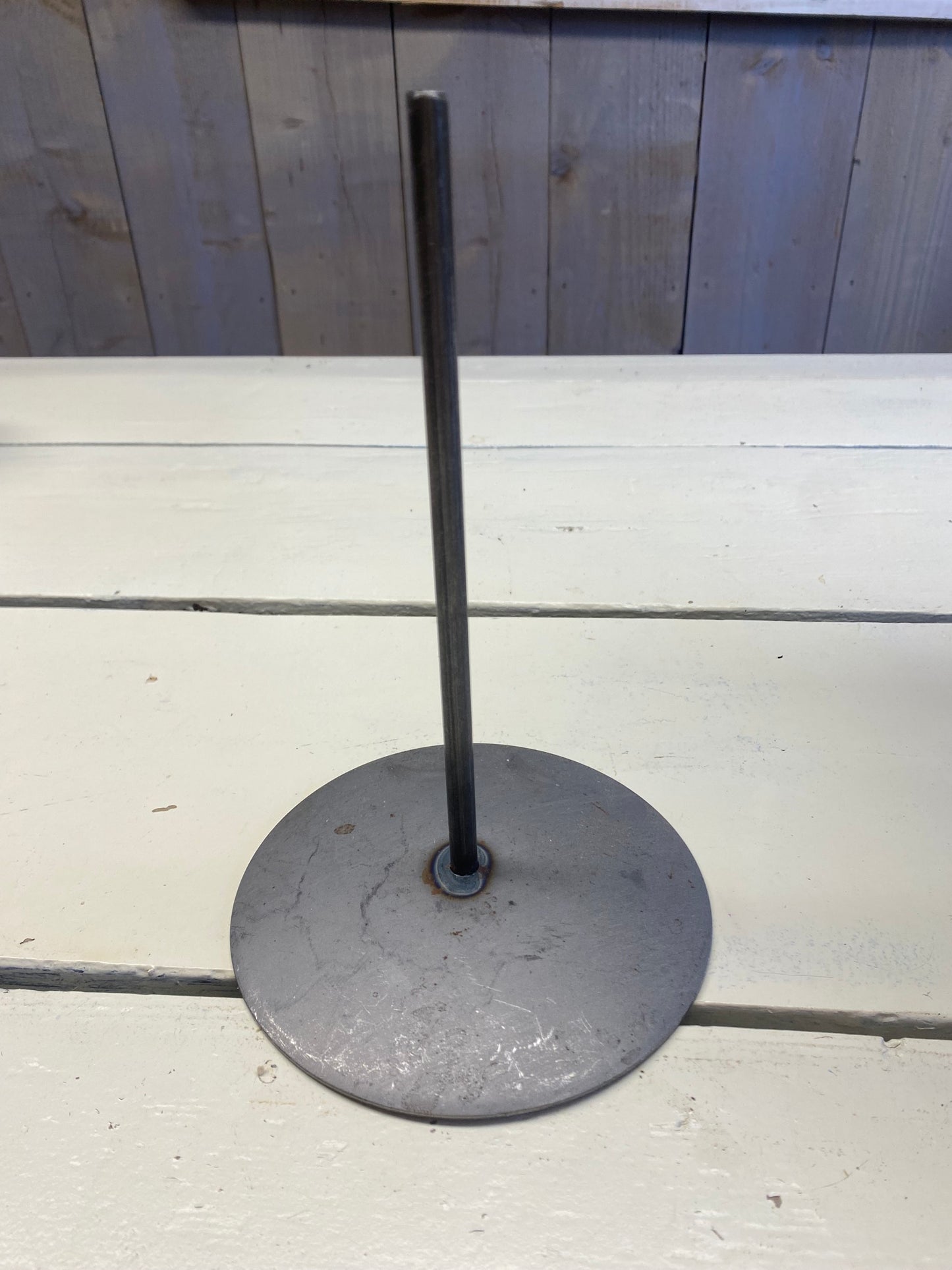 IJzeren standaard, onbewerkt, 20cm hoog, per stuk