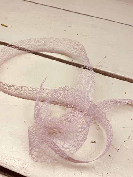 Lint opengewerkt, licht roze, Br30mm, per 1mtr