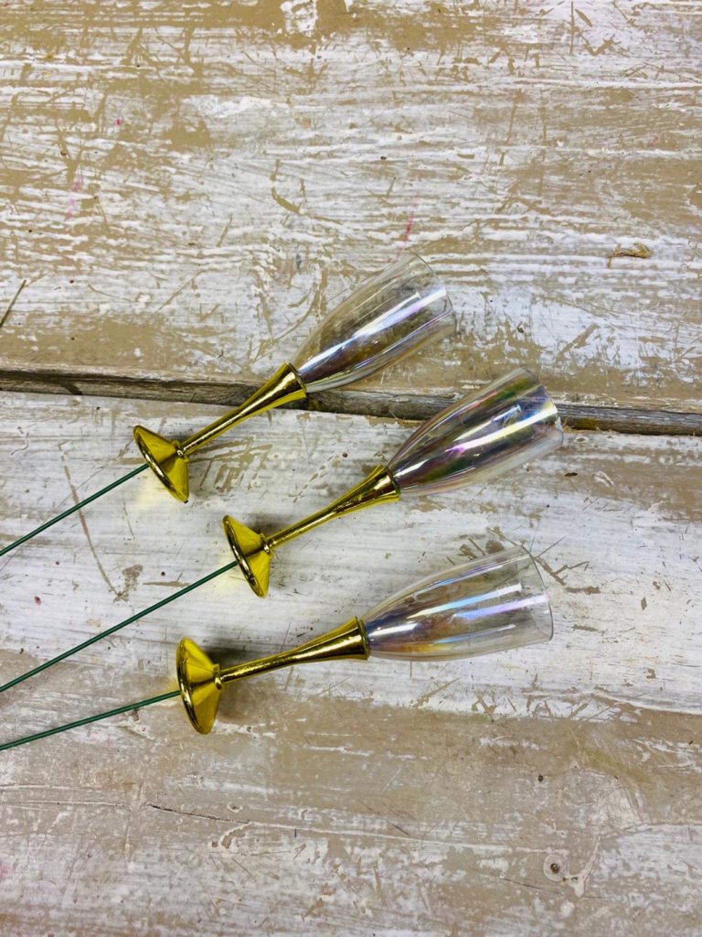 Champagne glas, kunststof, klein, goud voet op steel, per 3 stuks, H9cm