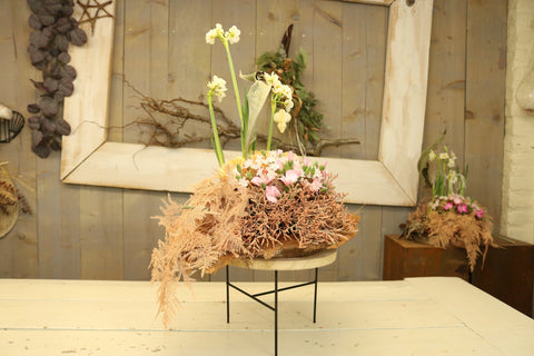 <video>Zalmkleurige harmonie - biedermeier