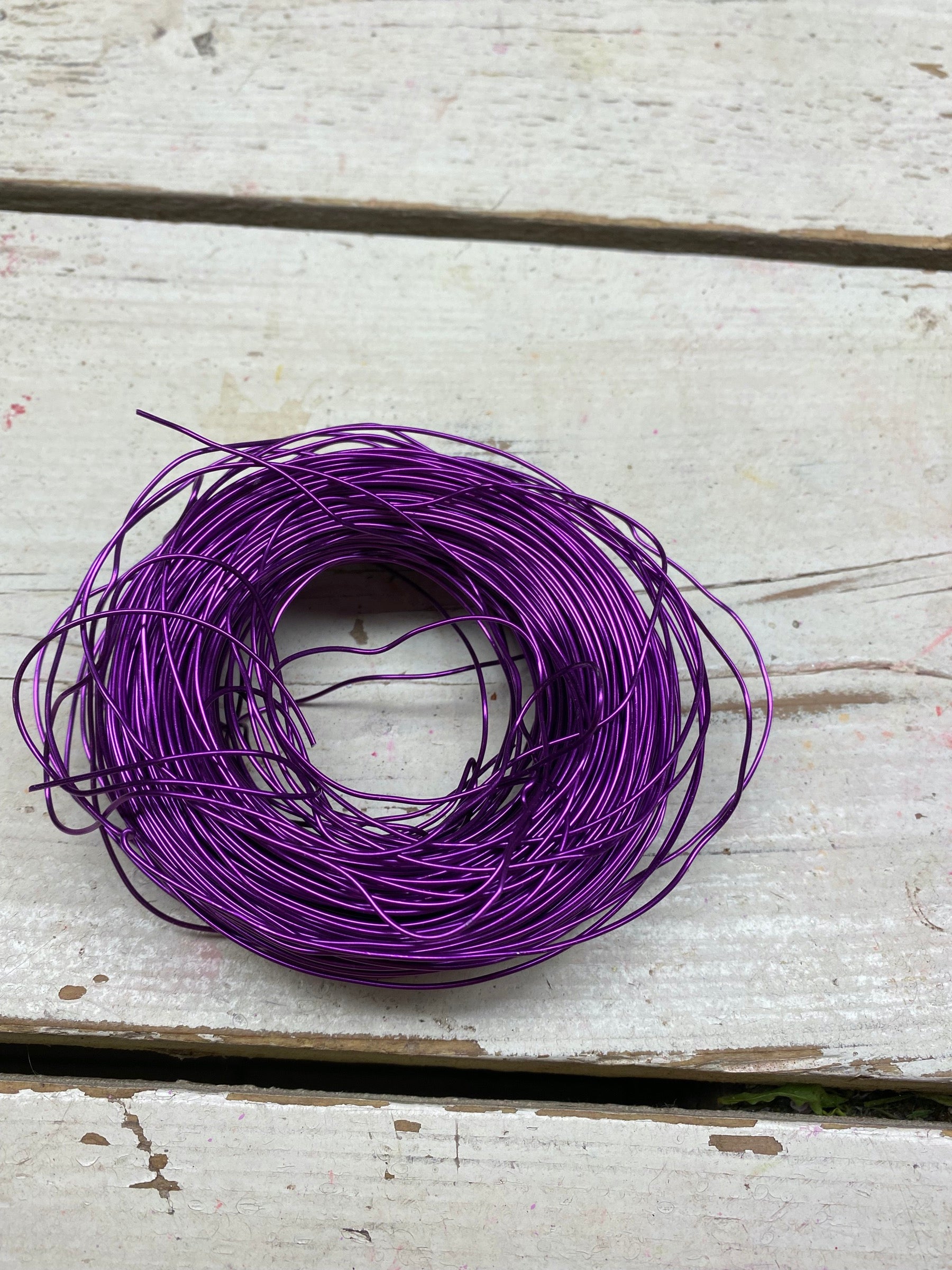 Aluminium draad lila / paars 1mm dik
