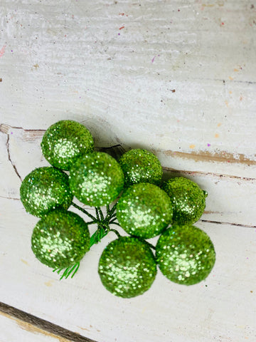 Kerst bolletjes, piepschuim/tempex, lime groen, per tros 10 stuks