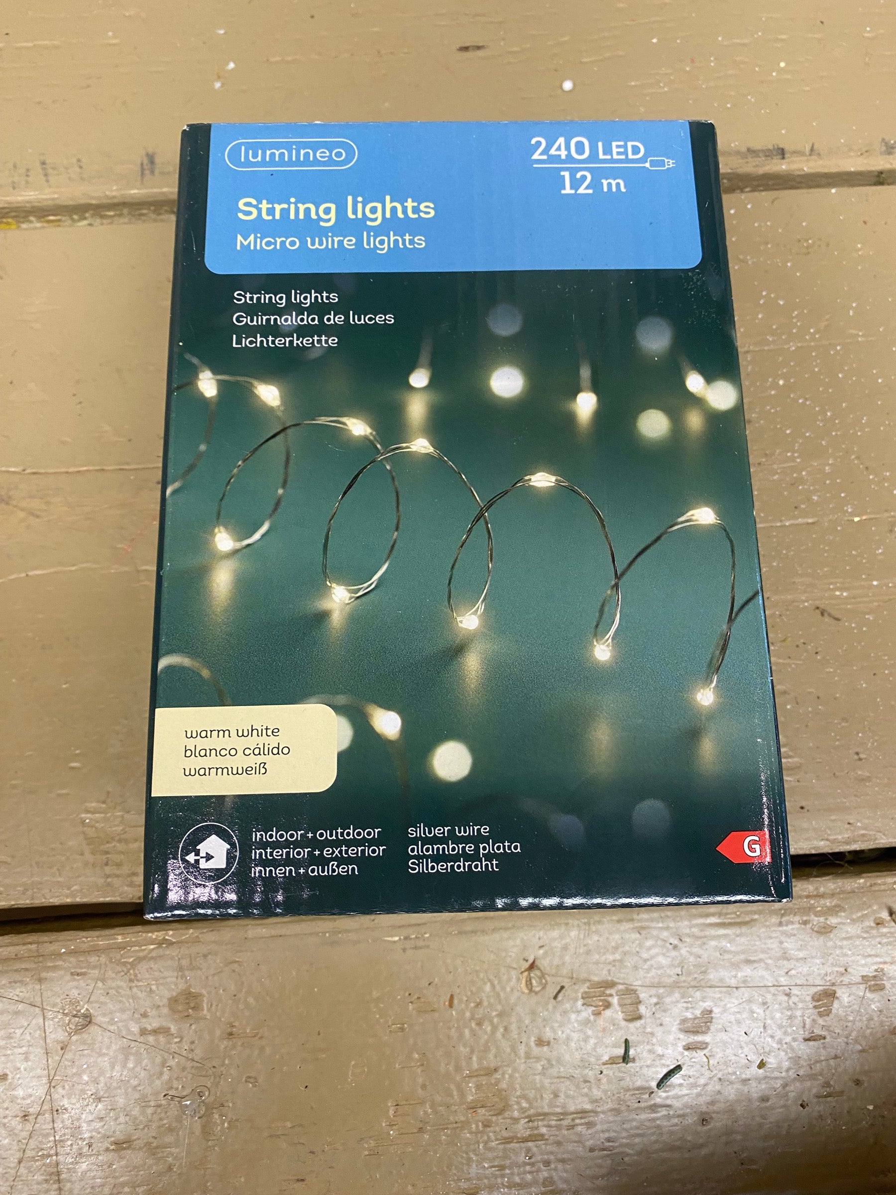 Kerst verlichting LED wire, 12mtr, 240 lampjes, op stroom, per slinger
