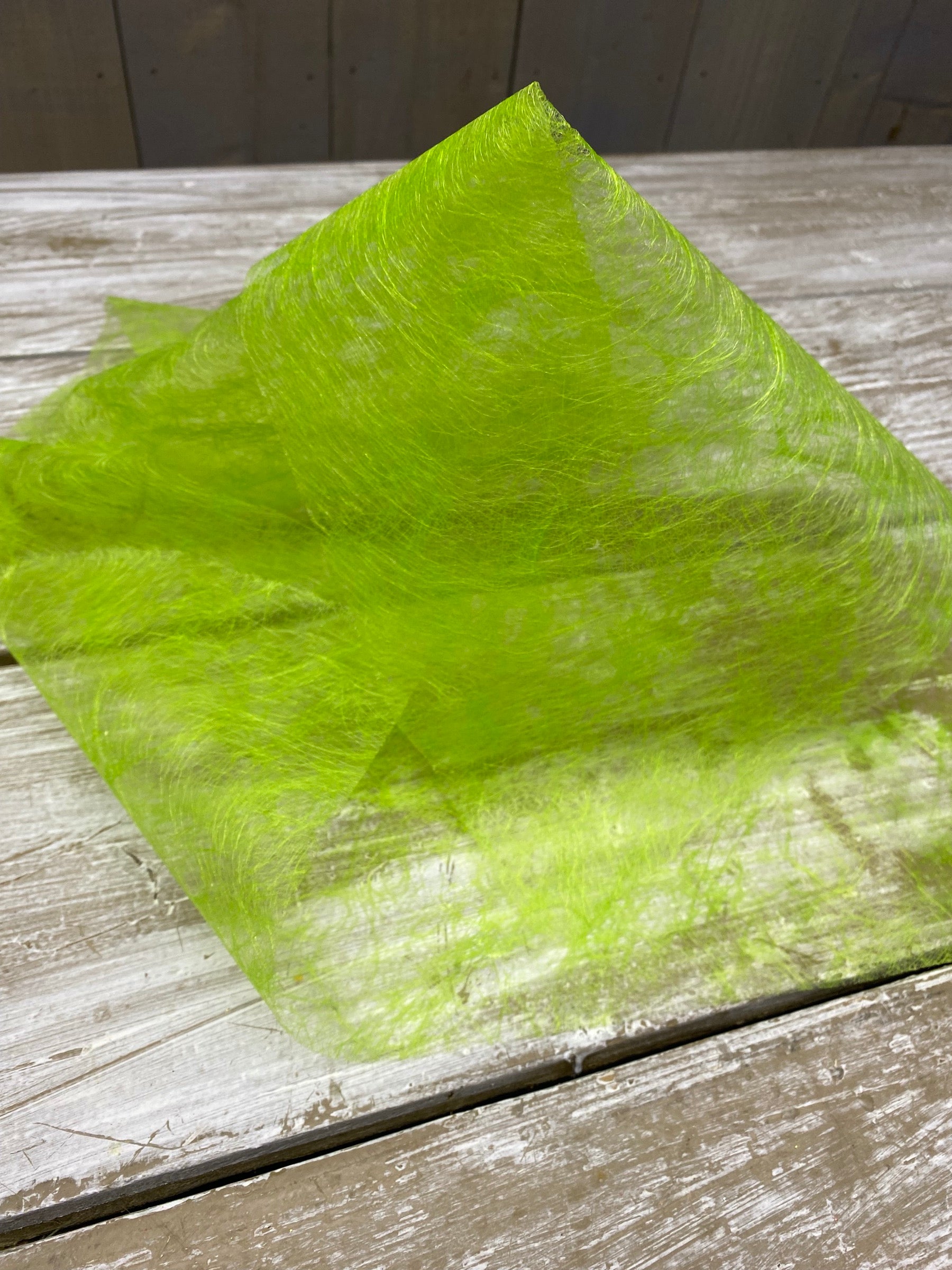 Decoratie stof, doorzichtig groen, per 50cm