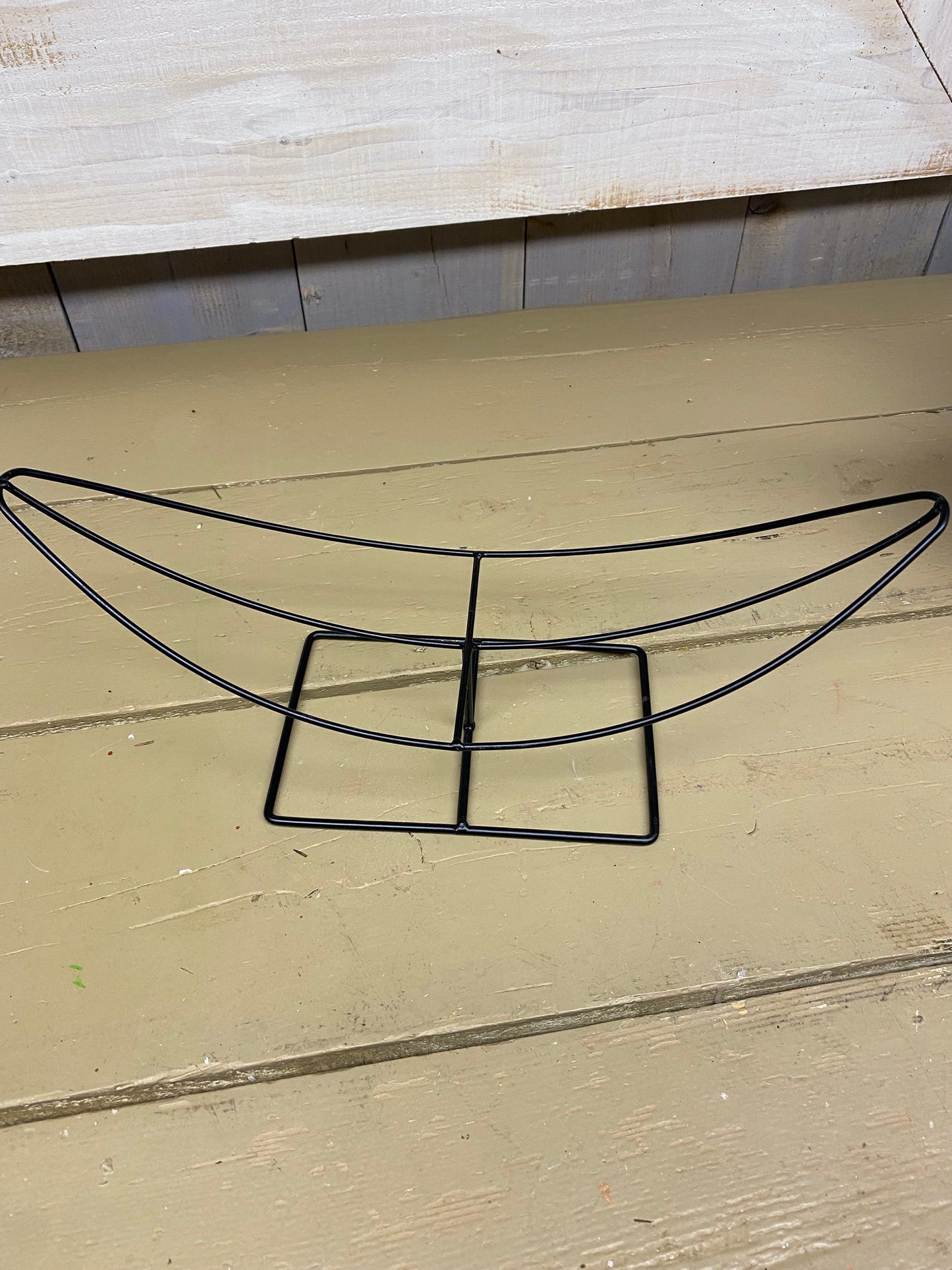 IJzeren standaard , zwart, omgekeerde banaan vorm, H17cm, Br43cm, per stuk