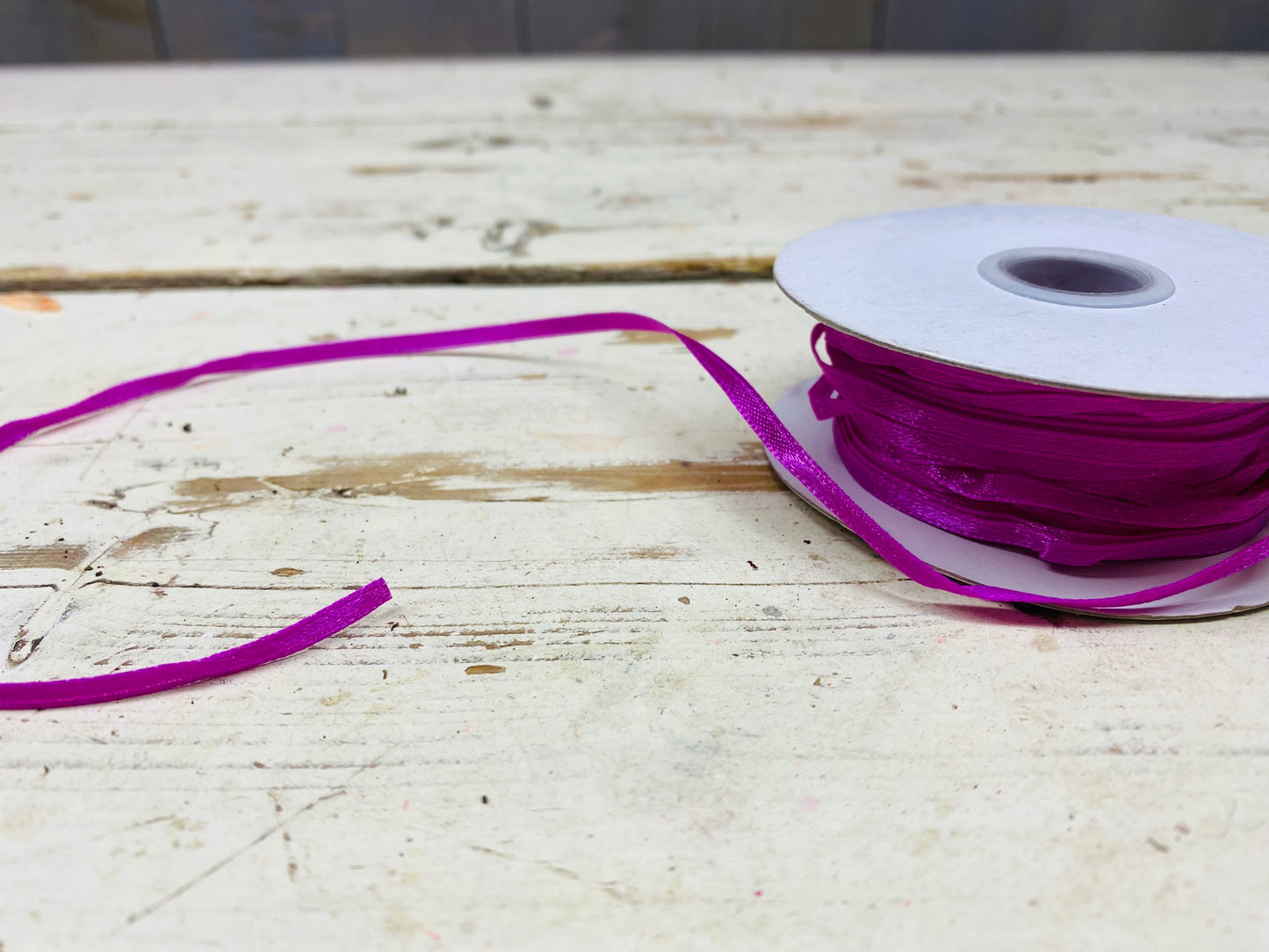 Lint smal, fel roze, per 5mtr