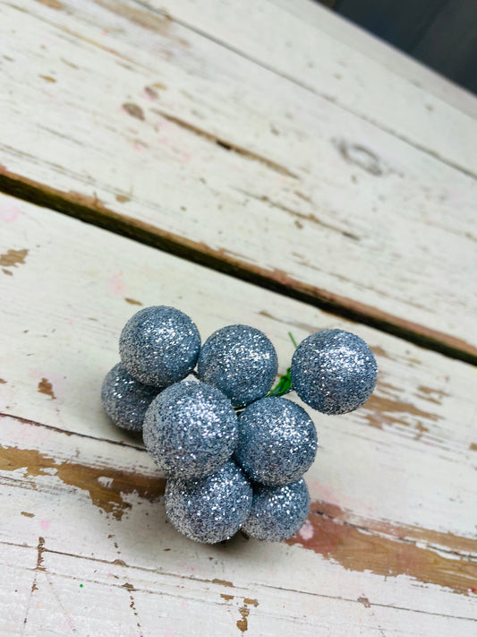 Kerst bolletjes, piepschuim/tempex, zilver, tros 10 stuks