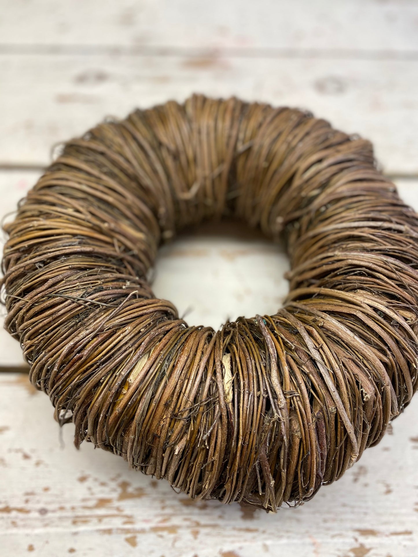 Krans Mactan naturel 40cm doorsnee, per stuk