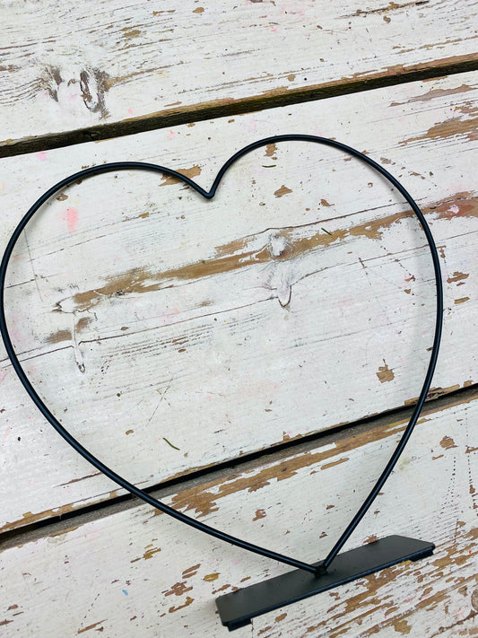 ijzeren, metalen hart, zwart, op voetje, per stuk, H25cm