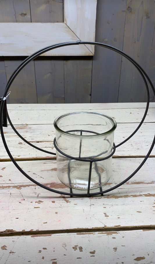 Dubbele ijzeren Ring, met glazen vaasje, D12cm, H13cm